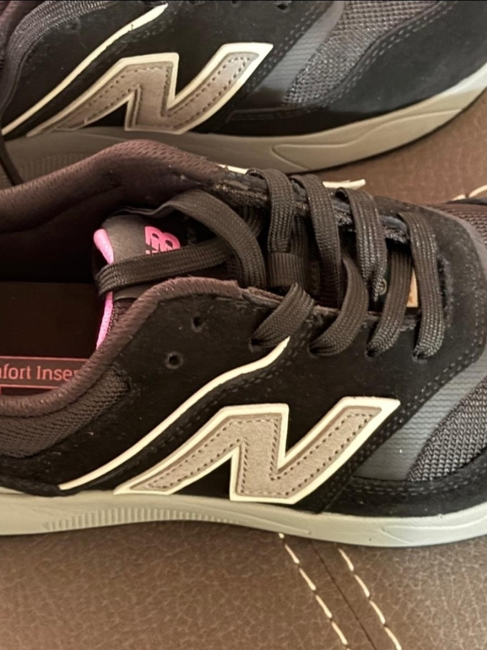 New Balance Black and Pink Women's Sneakers